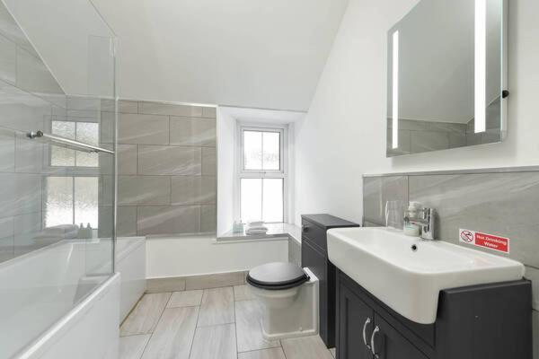 Strathardle Lodge Kirkmichael  Εξωτερικό φωτογραφία